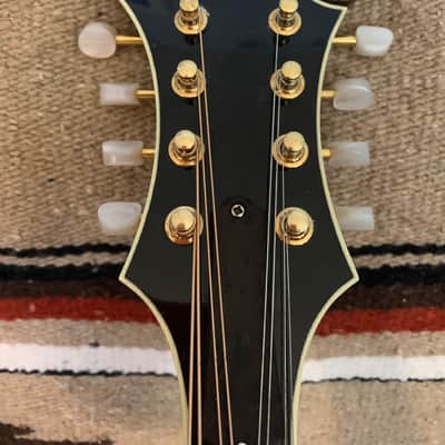 2011 Larrivée F-33 Mandolin - Gloss Brown Burst image 5