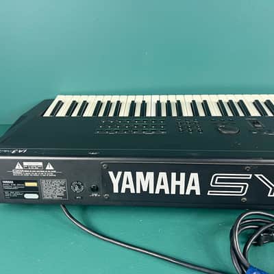 Yamaha SY99 Synthesizer 1991 - Black image 11