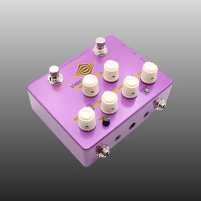 Classic Bass Preamp Pedal with DI, Aux, Headphone image 4