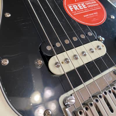 Squier Contemporary Stratocaster Loaded Pickguard image 4