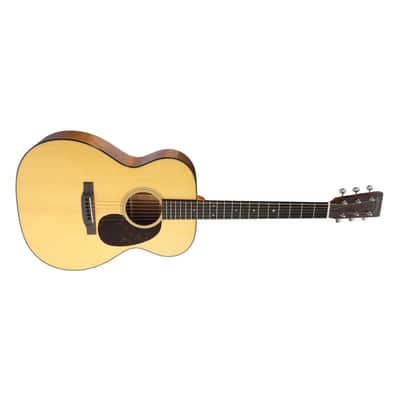 Martin 000-18 Standard Series Acoustic Guitar - Natural Aging Toner image 3