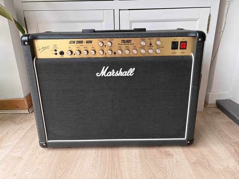Marshall JCM 2000 TSL 602 Triple Super Lead 3-Channel 60-Watt 2x12" Combo