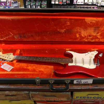 Fender Stratocaster with Rosewood Fretboard 1966 - 1971 - Candy Apple Red image 4