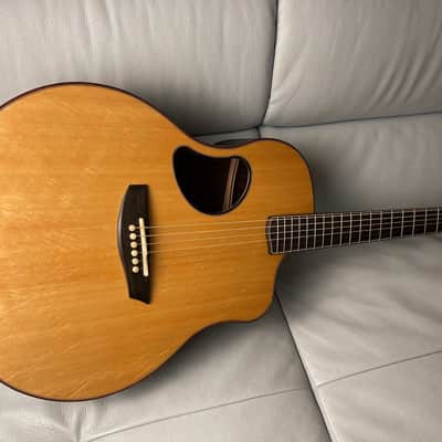 Hsienmo Shiyi Bear Claw Sitka Spruce Solid Top & Wild Indian Rosewood Solid back sides with hardcase image 5
