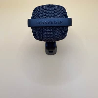Sennheiser MD421 Kompact Cardioid Dynamic Microphone w/ Drum Clamp 2024 - Present - Black image 2
