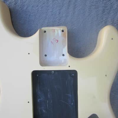 G&L Legacy / S500 Antique White neck, back & jack plates image 4