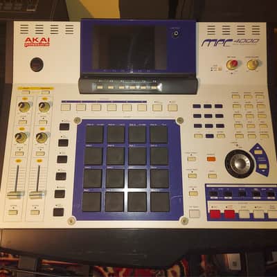 Akai MPC4000