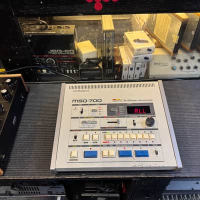 Roland MSQ-700 Multitrack Digital Keyboard Recorder 1984 - 1986 . AS IS //ARMENS//