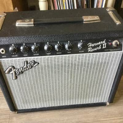 Fender Harvard Reverb II 20-Watt 1x10" Solid State Guitar Combo 1983 - 1985 - Black