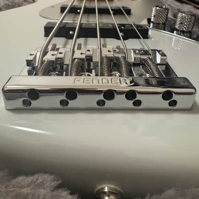 Fender American Ultra II Jazz Bass V with Maple Fretboard - Avalanche image 3