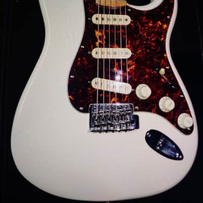 Fender Subsonic Baritone Stratocaster imagen 2