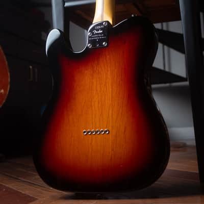 Fender American Professional II Telecaster 3-Color Sunburst (Demo) image 4