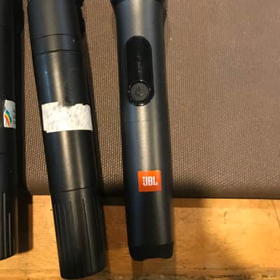 Shure Beta 87c two SM58 and JBL wireless mics image 6