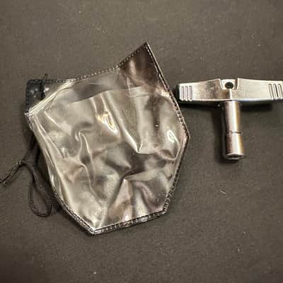 VINTAGE Pearl Drum Key w/Keyring Hole, w/Vinyl Pouch, 1980s - MINT image 2