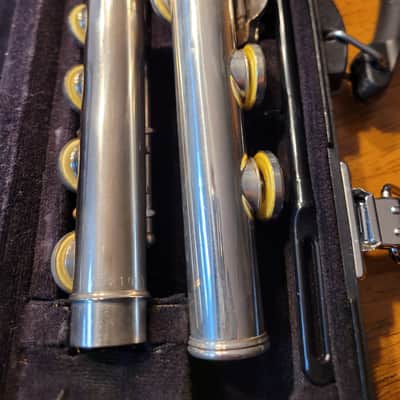 Yamaha (closed hole) FLute-YFL-22N-2025- Nichol/Silver plated-BEAUTIFUL image 8
