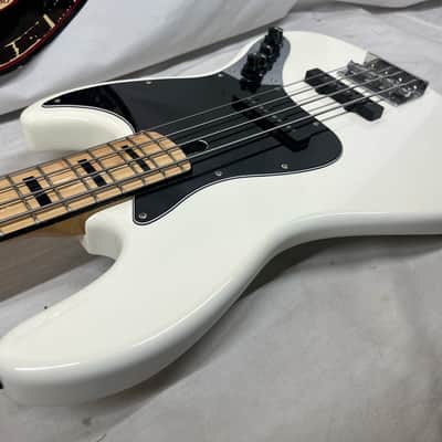 Sire Marcus Miller V7 4- String J-Style Electric Bass image 20