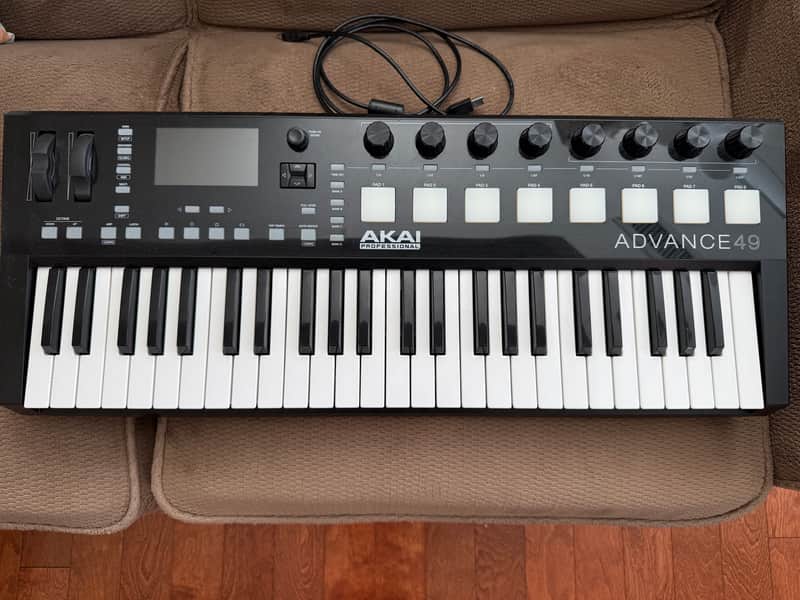 Akai Advance 49 Midi Keyboard in Great Condition image 1