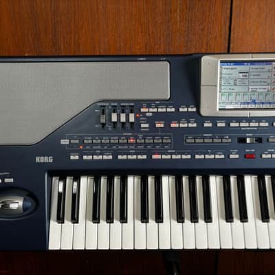 Korg Pa800 - Professional 61-Key Arranger Keyboard with Built-In Speakers w/ bag image 3