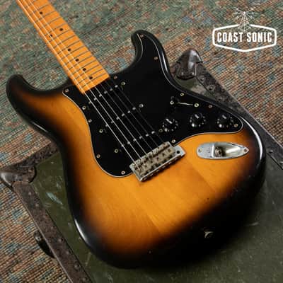 1991 Fender '57 American Vintage Reissue Stratocaster AVRI USA w/case image 6