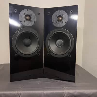 NHT Model 1.3 Black Glossy one pair, excellent working condition and very good cosmetic. image 2