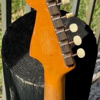 Fender Musicmaster 1964 - really cool vibey Desert Sand like a mini Strat w/a fat neck ! image 8
