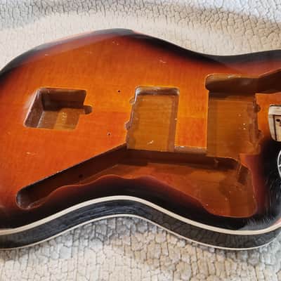 Unique 1 of a kind- Heavy Relic-Double bound, USA made Roasted Alder body,Quilt maple top. Made for a Jazzmaster neck.# QMJM-R1. image 6