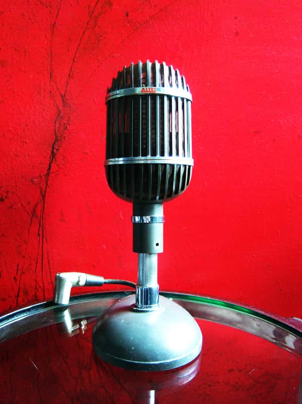 Vintage 1950's Altec 639A ribbon / dynamic cardioid microphone w Altec 24A stand
