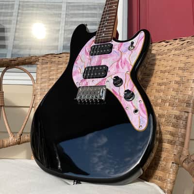Gilbreath Partscaster Offset “Mustang” style Short Scale - Black Gloss image 2