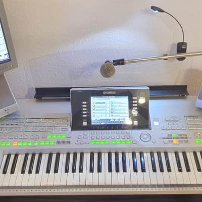 Yamaha Tyros XXL Pack ! USB✅ + 30.000 SONGS + Speakers + Micro + Stand + 80GB ✅Profi Keyboard image 12