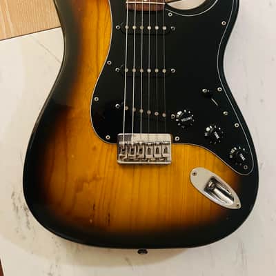 Fender Hardtail Stratocaster with Rosewood Fretboard 1979 - Sunburst image 2