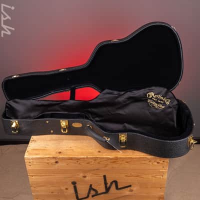 Martin Custom Shop Dreadnought Acoustic Guitar Case D-14Fret image 3
