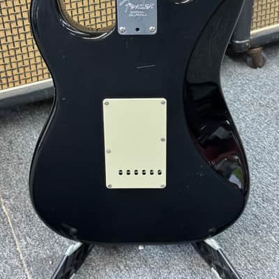 Fender American Professional Stratocaster with Rosewood Fretboard 2017 - Black image 6