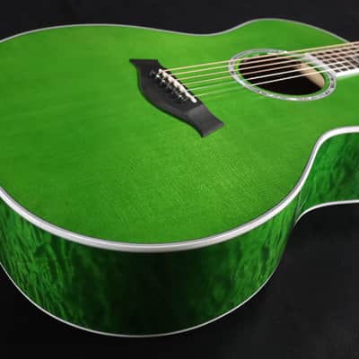 Taylor Custom Shop Black Label Grand Auditorium Spruce Top Quilt AAA Maple Back & Sides with Hardcase Transparent Green 088 image 2