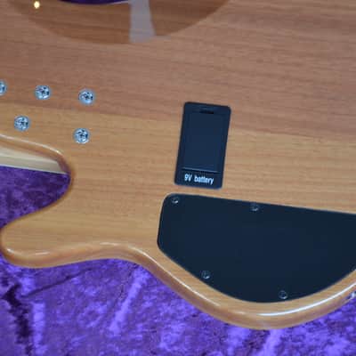 IBANEZ RD905 FM professional active 5-String Bass*rare short lived model=Korea 2005*Seymour Duncan Basslines pu's*sounds/plays/looks great*mint condition/one owner! image 15