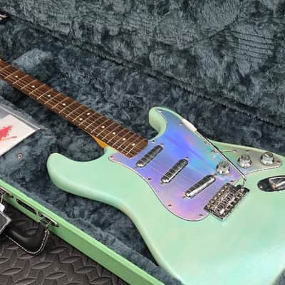 Squire Vintage Modified Pro-Mod Surf-licious Stratocaster Bild 3