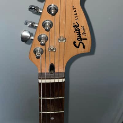 Squier Affinity Series Stratocaster 21-Fret with Rosewood Fretboard 1997 - 2000 - Baltic Blue image 16