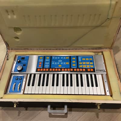 Moog Source Monophonic Analog Synthesizer with Custom Road Case
