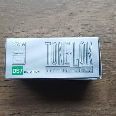 Ibanez DS7 Distortion 1999 - 2001, like New with original box image 8