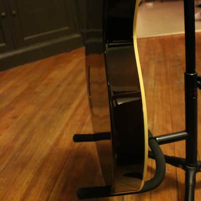 Yamaha AEX502 Electric Semi-Hollow Body Guitar (Sunburst) image 9