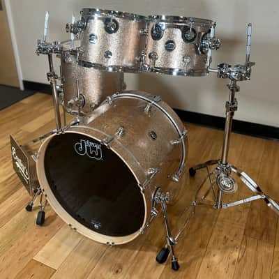 DW Performance Series 10/12/14/20" Drum Set Kit in Bermuda Sparkle image 2