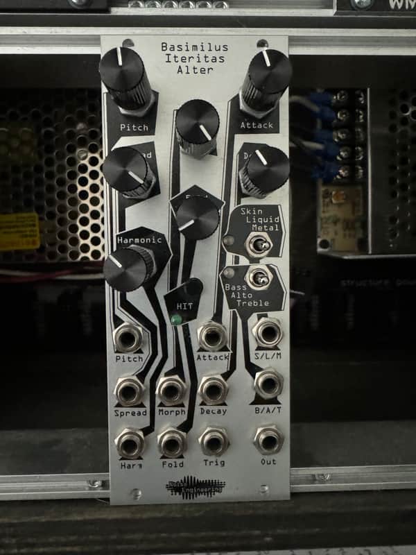 Noise Engineering Basimilus Iteritas Alter Silver image 1