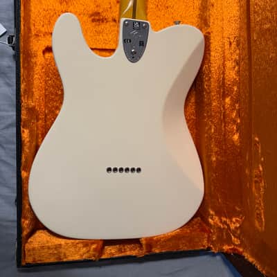 Fender American Vintage II '77 Telecaster Custom with Rosewood Fretboard 2022 - Present - Olympic White image 10