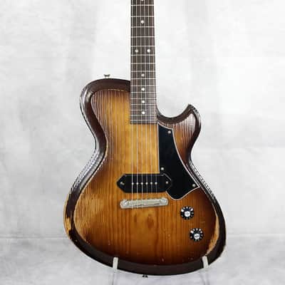 Novo Solus M1 Custom - Amber Burst image 1