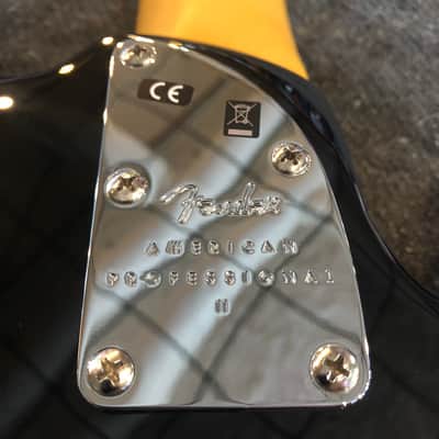 Fender American Professional II Precision Bass LH MN Black 8lbs, 10oz US210021569 image 8