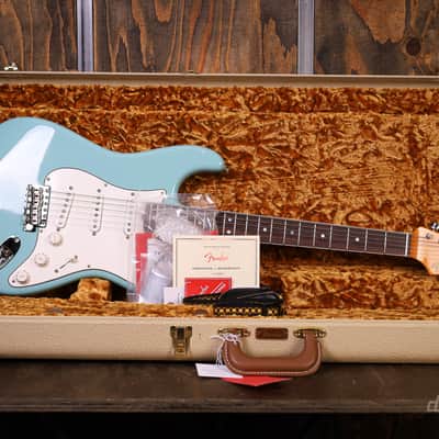Fender Eric Johnson Signature Stratocaster Tropical Turquoise image 18