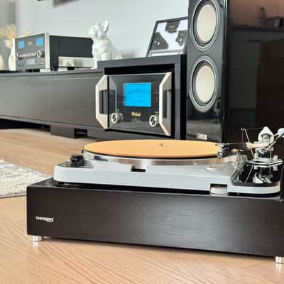 FULLY RESTORED Thorens TD-124 MKII Turntable + Shure SME3009 Shure V15 ~FREE SHIPPING~ image 2