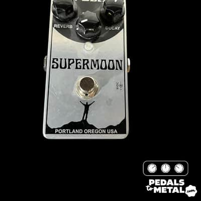 Mr. Black Supermoon Reverb | Reverb
