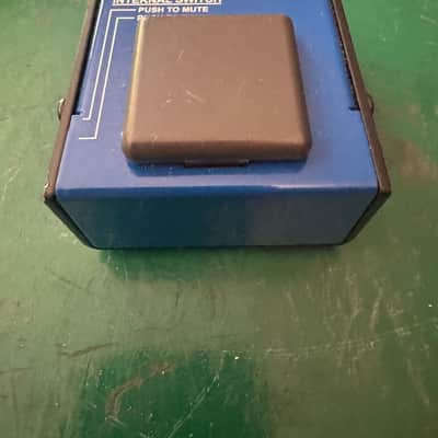 Rolls MicMute MM-11 pro 2020 - Blue image 2