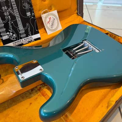 Fender ‘62 AVRI American Vintage Reissue Stratocaster 2004/2005 - Ocean Turquoise image 8