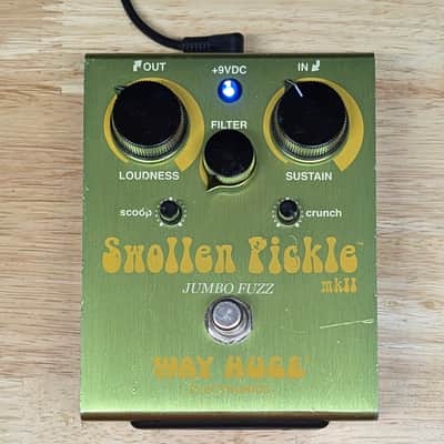 Way Huge WHE401 Swollen Pickle MkII Jumbo Fuzz 2010 - 2019 - Green image 3